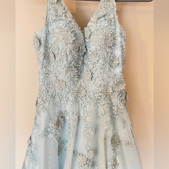 XSCAPE dress, David’s Bridal. Very form fitting around waist, ball gown style. - Picture 5 of 8